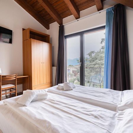 Hotel Al Castello Torri Del Benaco Eksteriør billede