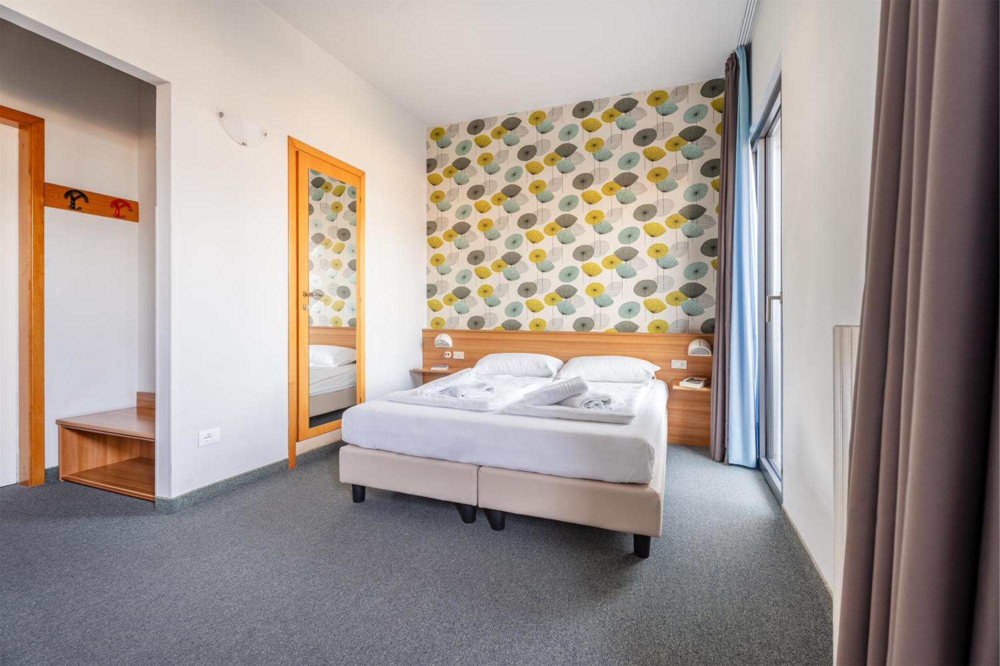 Hotel Al Castello Torri Del Benaco Eksteriør billede