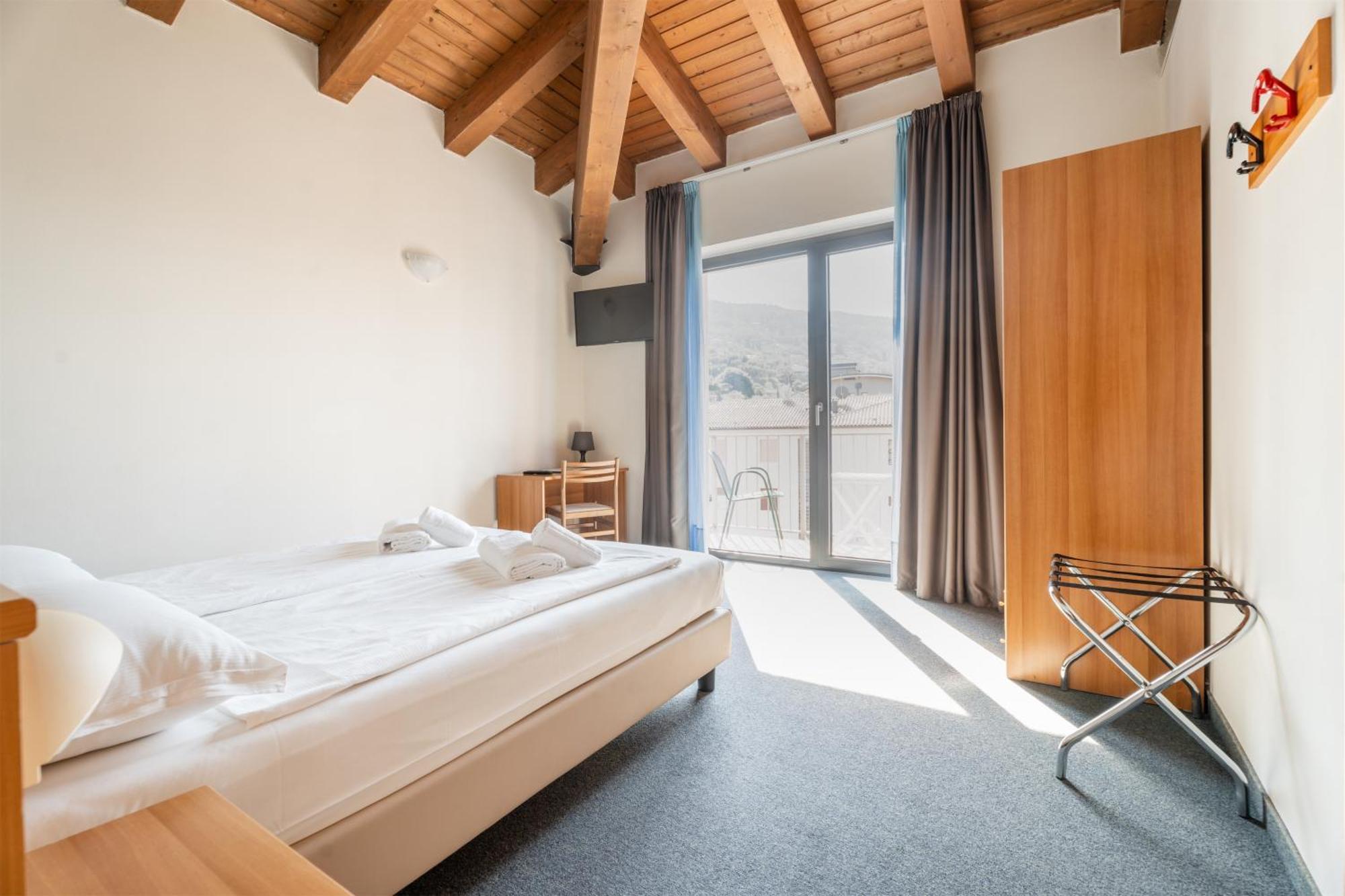 Hotel Al Castello Torri Del Benaco Eksteriør billede