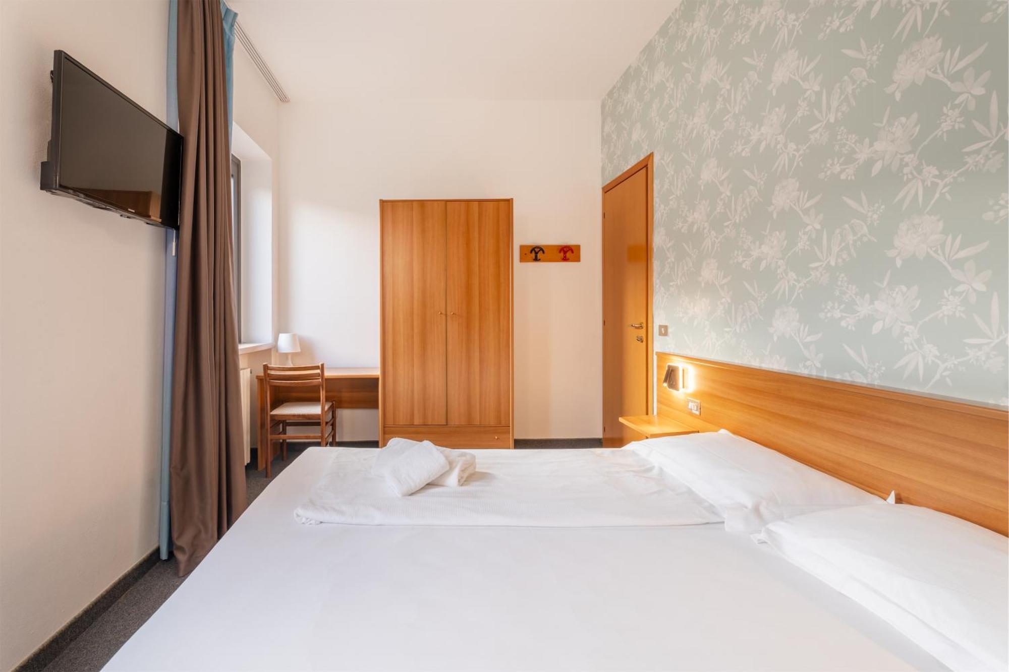 Hotel Al Castello Torri Del Benaco Eksteriør billede